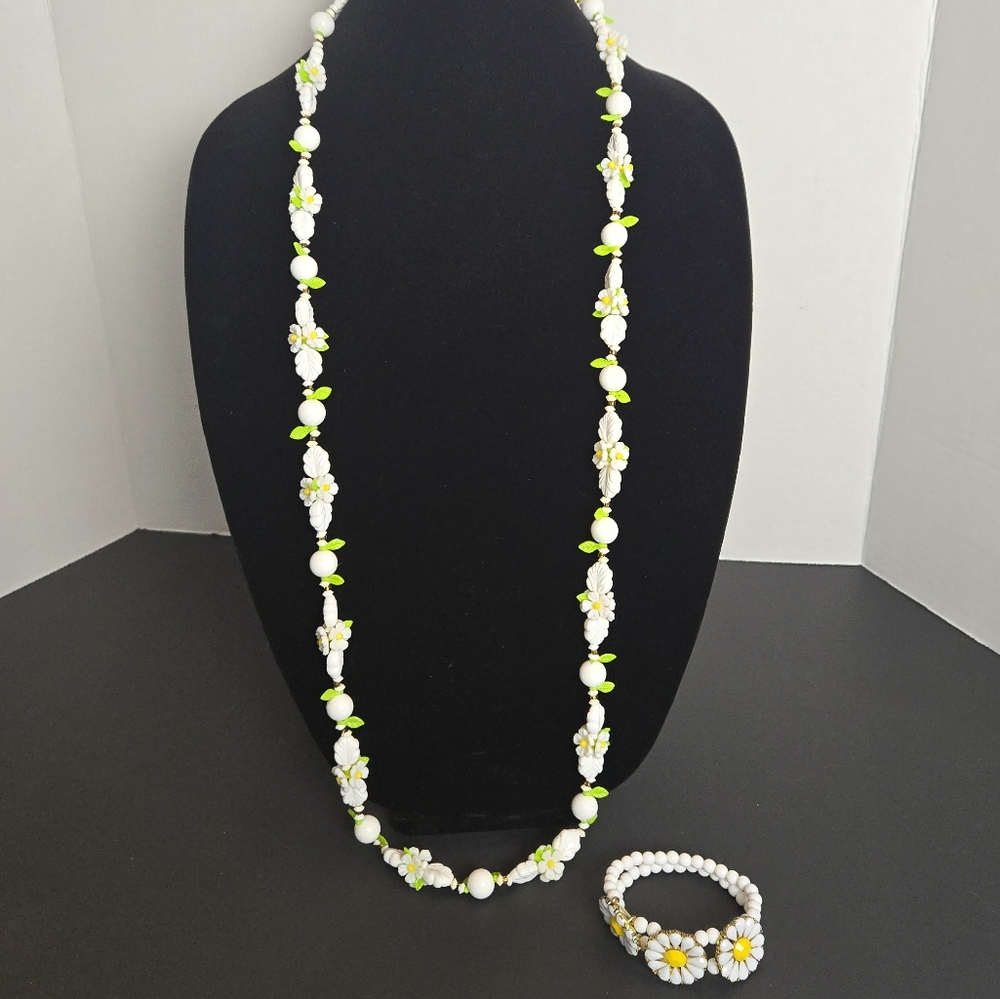 Vintage Daisy Jewelry Set